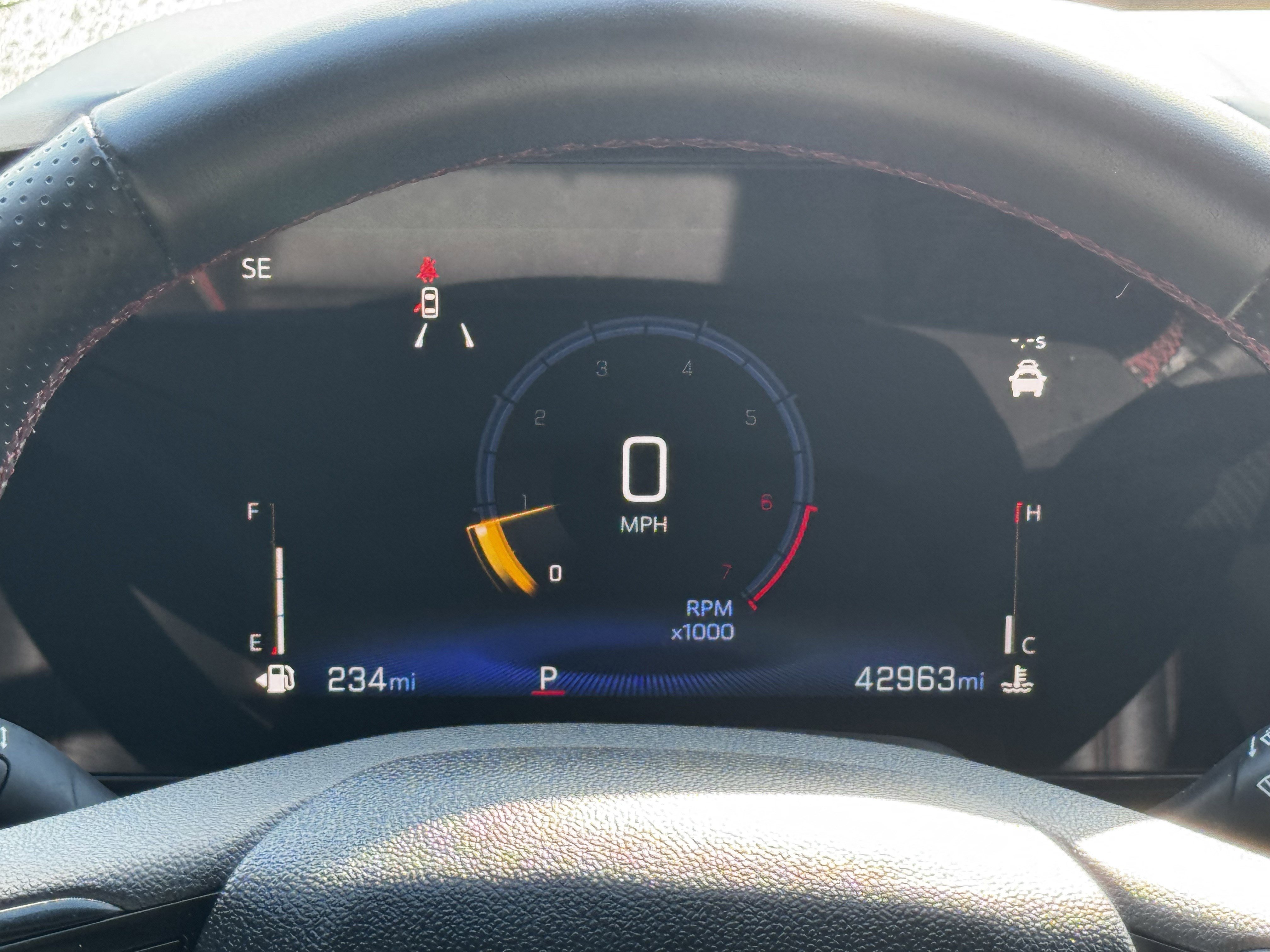 Used 2025 Chevrolet Trax RS w/ Driver Confidence Package image 17