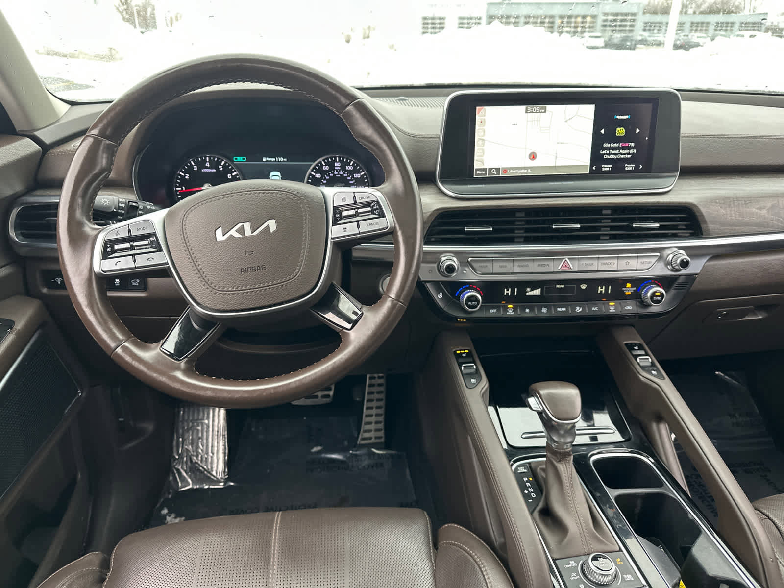 Used 2022 Kia Telluride SX w/ Nightfall Edition Package image 16