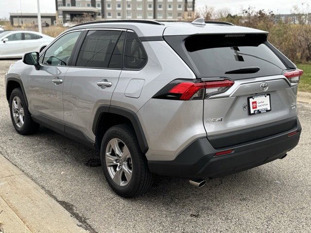 Certified 2022 Toyota RAV4 XLE image 38
