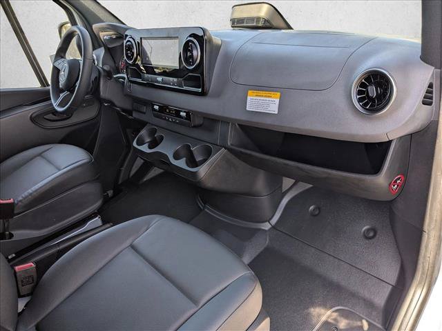 Certified 2025 Mercedes-Benz Sprinter 2500 image 20