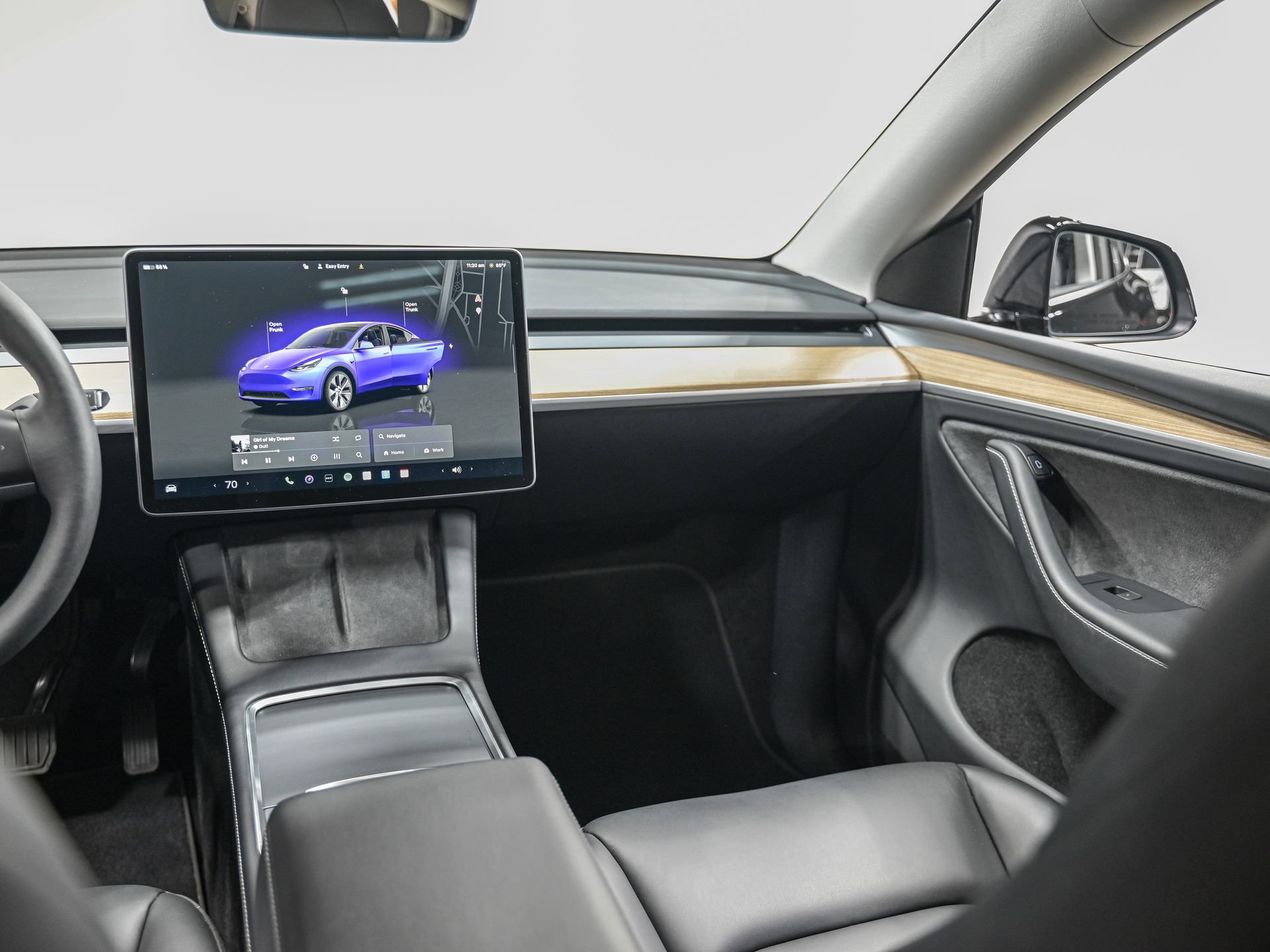 Used 2023 Tesla Model Y Long Range image 26