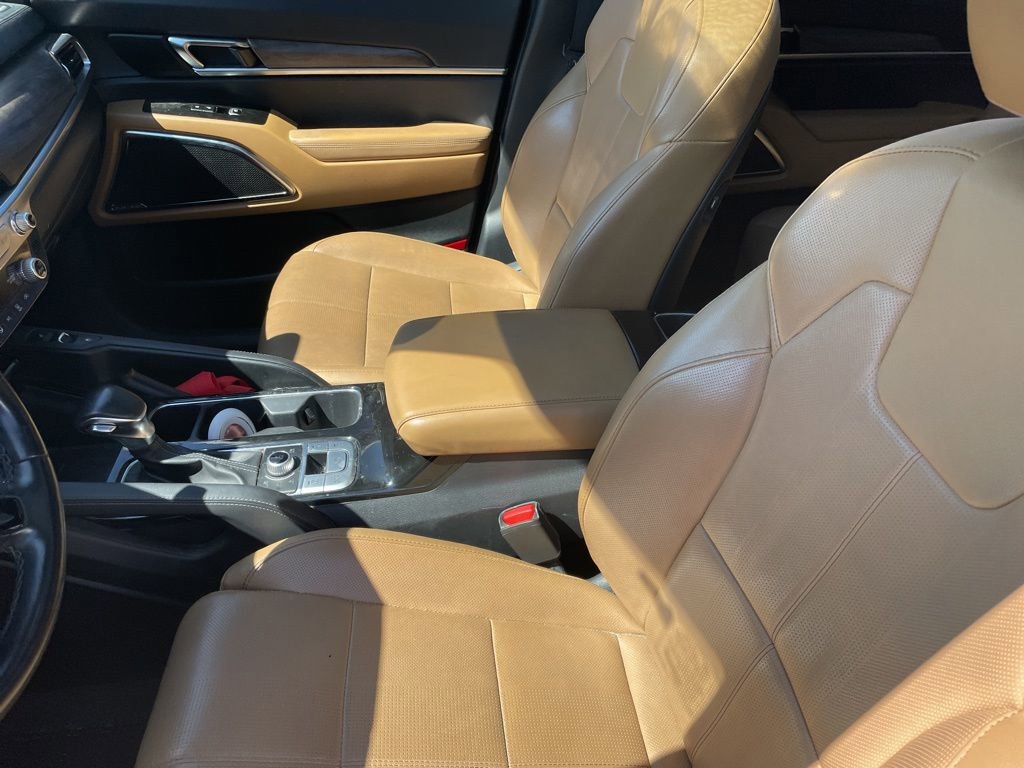 Used 2021 Kia Telluride SX image 3