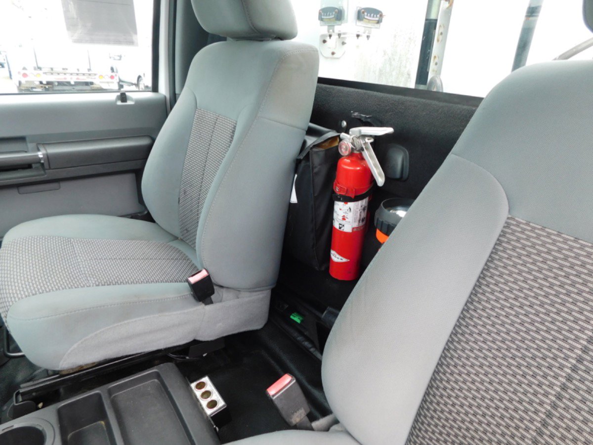 Used 2011 Ford F550 2WD Regular Cab Super Duty w/ PWR Equipment Group image 27
