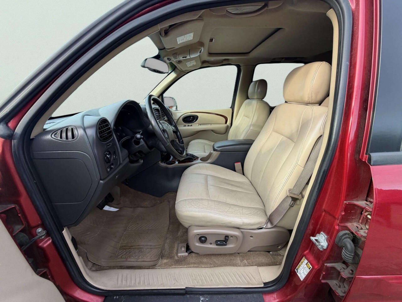 Used 2004 Oldsmobile Bravada AWD w/ Memory Package image 12