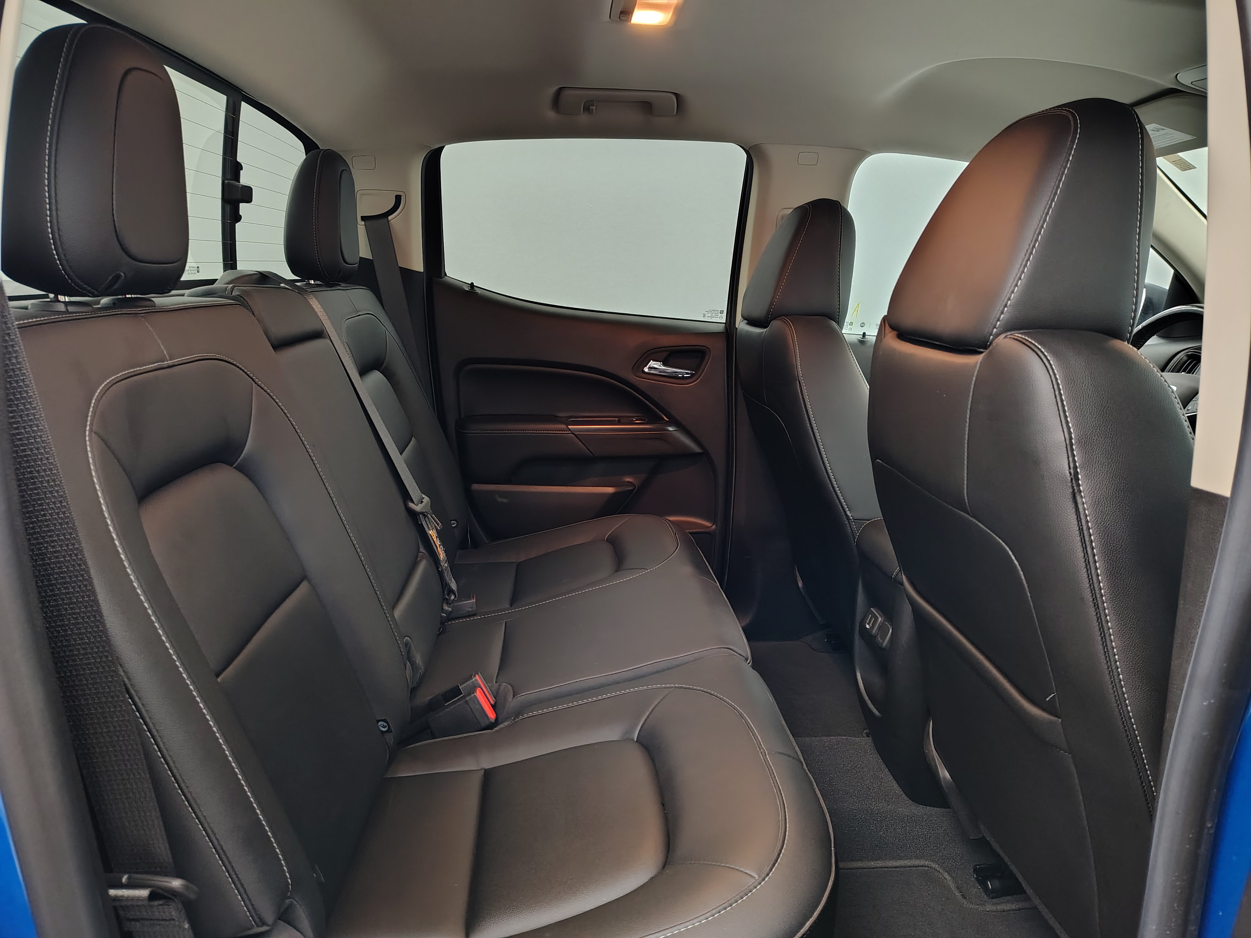 Used 2022 GMC Canyon Elevation w/ Elevation Premium Package AWD/4WD image 32