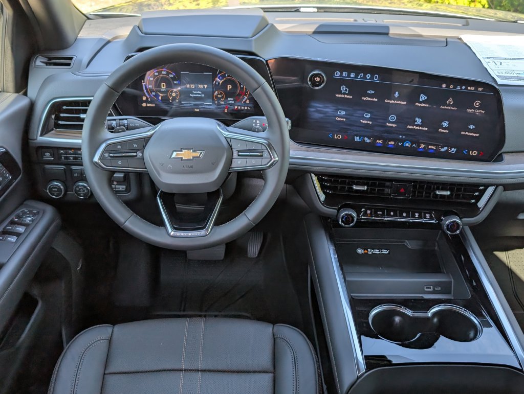 New 2026 Chevrolet Tahoe High Country RWD image 4