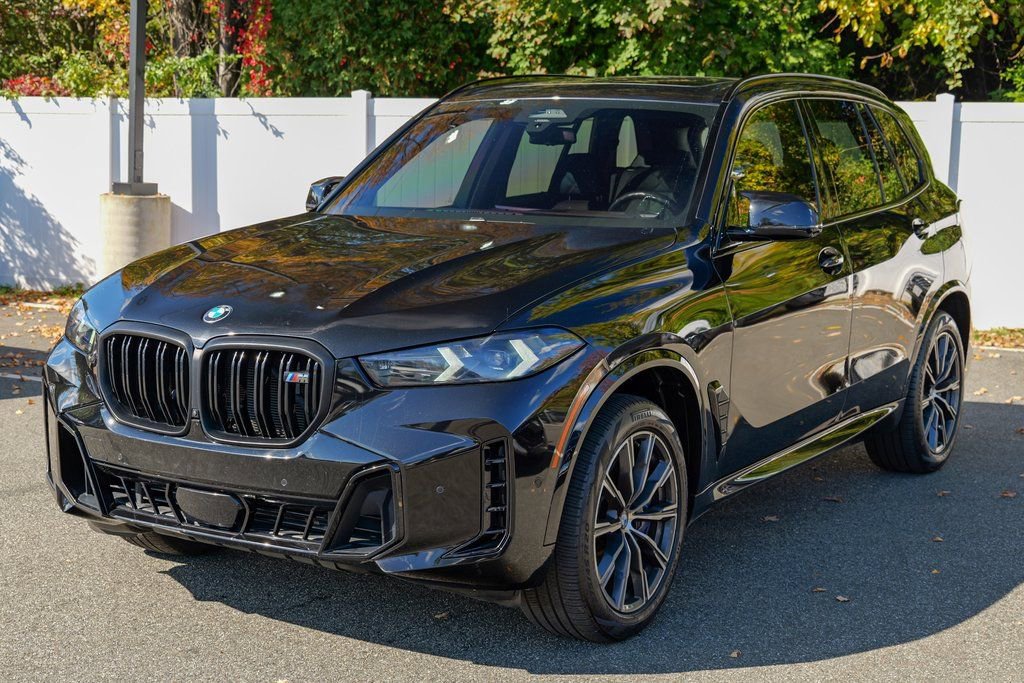 Used 2024 BMW X5 M60i w/ Executive Package image 3