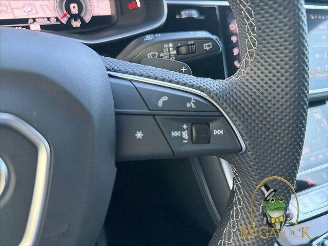 Used 2024 Audi SQ8 Prestige w/ Prestige Package image 17