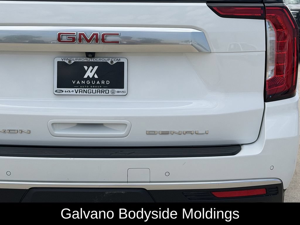 Used 2022 GMC Yukon XL Denali RWD image 9