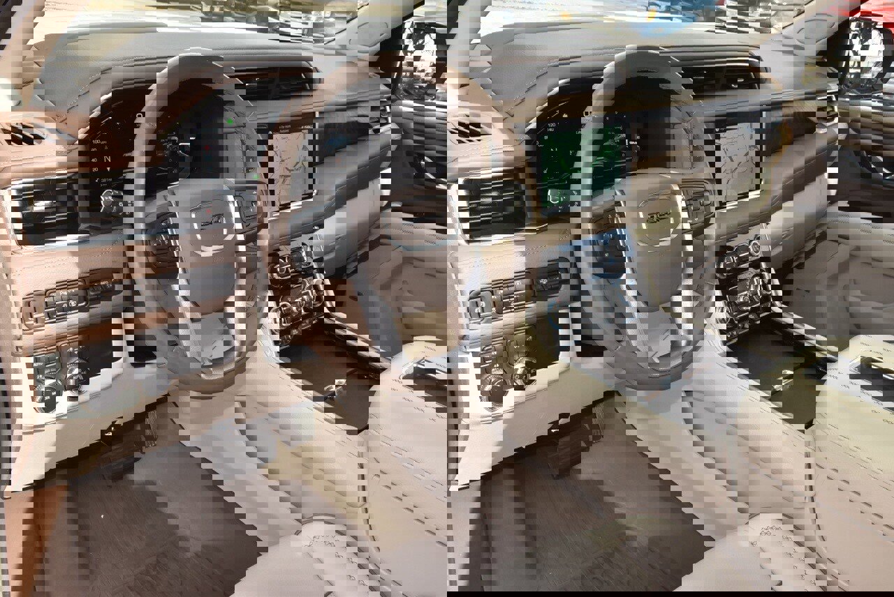 Used 2024 GMC Yukon Denali image 36