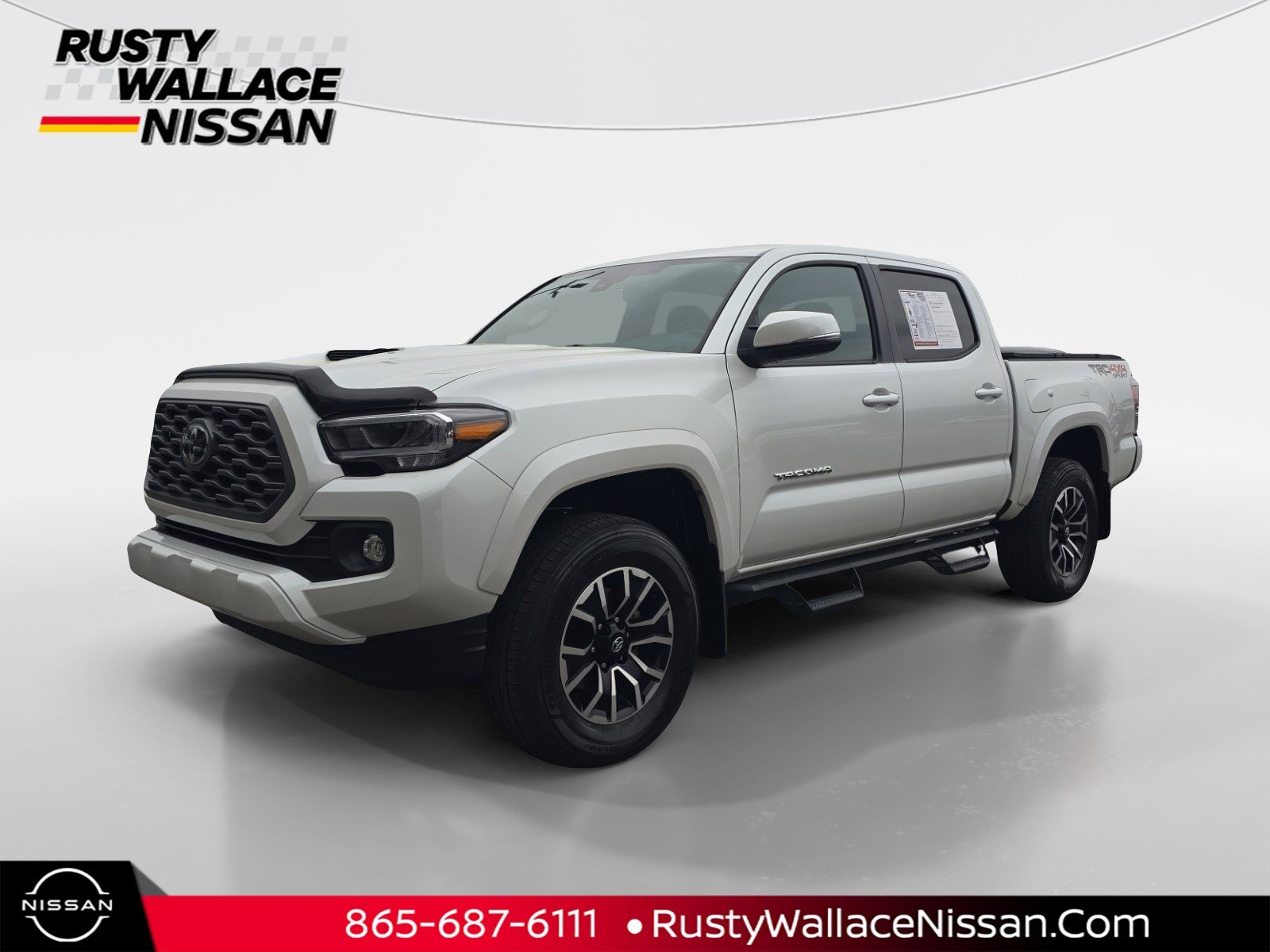 Used 2021 Toyota Tacoma TRD Sport w/ Technology Package image 1