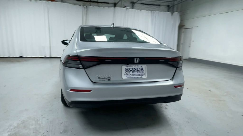 Certified 2024 Honda Accord EX image 7