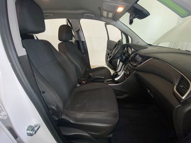 Used 2021 Chevrolet Trax LS w/ Tint and Cruise Package image 32