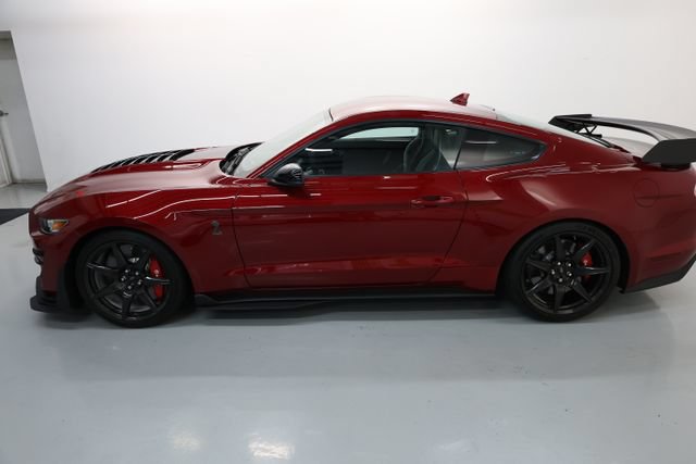 Used 2020 Ford Mustang Shelby GT500 w/ Carbon Fiber Track Pack RWD image 62