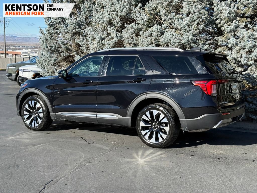 Used 2025 Ford Explorer Platinum w/ LUX Leather Package image 4