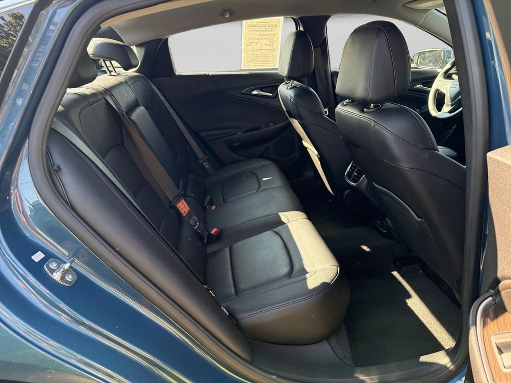 Used 2024 Chevrolet Malibu LT FWD image 18
