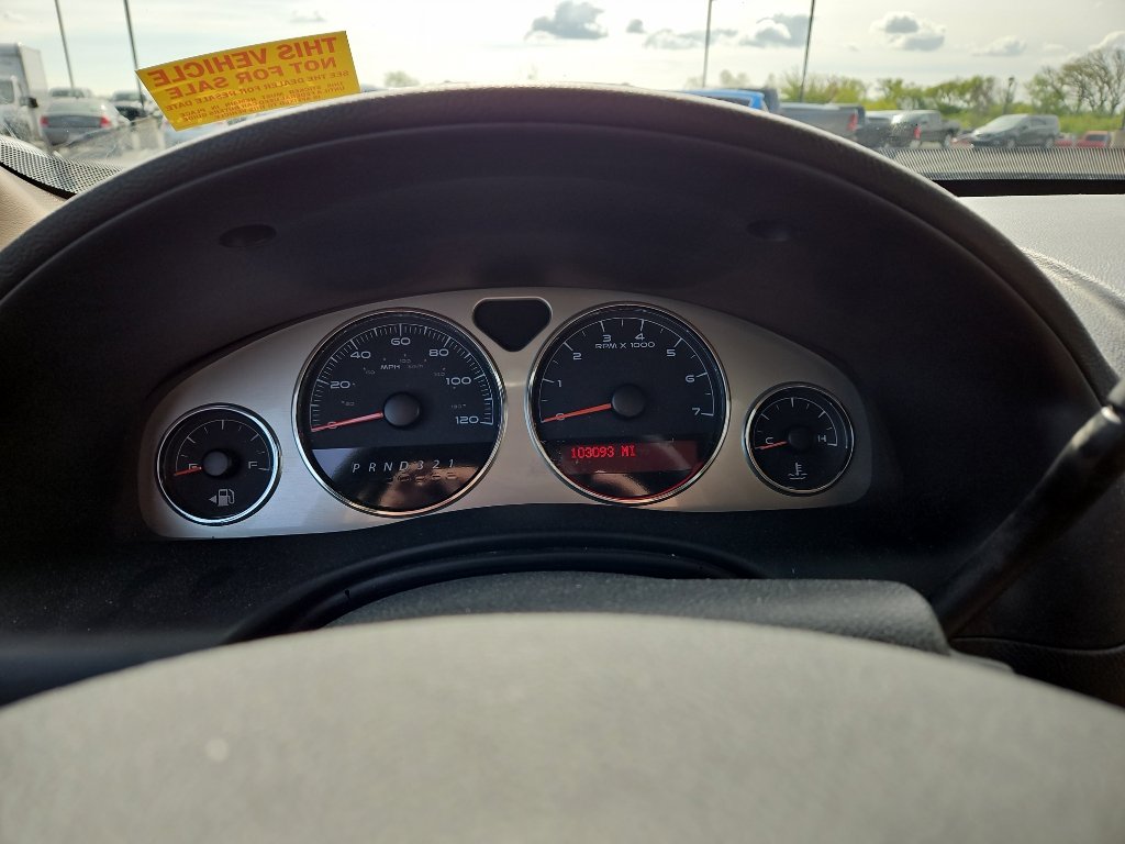 Used 2006 Pontiac Montana SV6 w/ Convenience Package FWD image 9