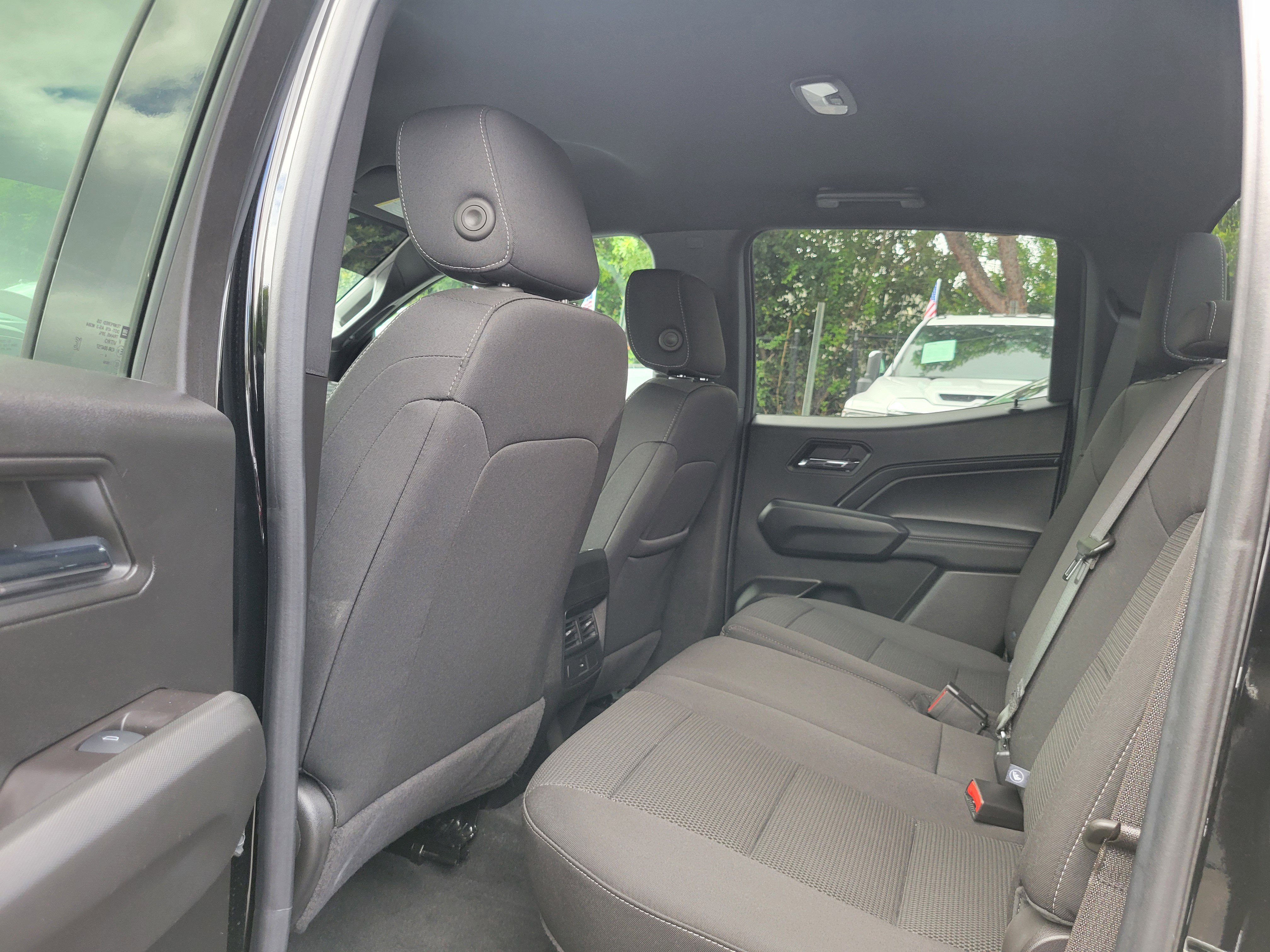 Used 2024 Chevrolet Colorado LT image 13