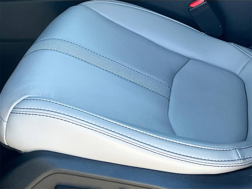 Used 2025 Honda Pilot EX-L image 19