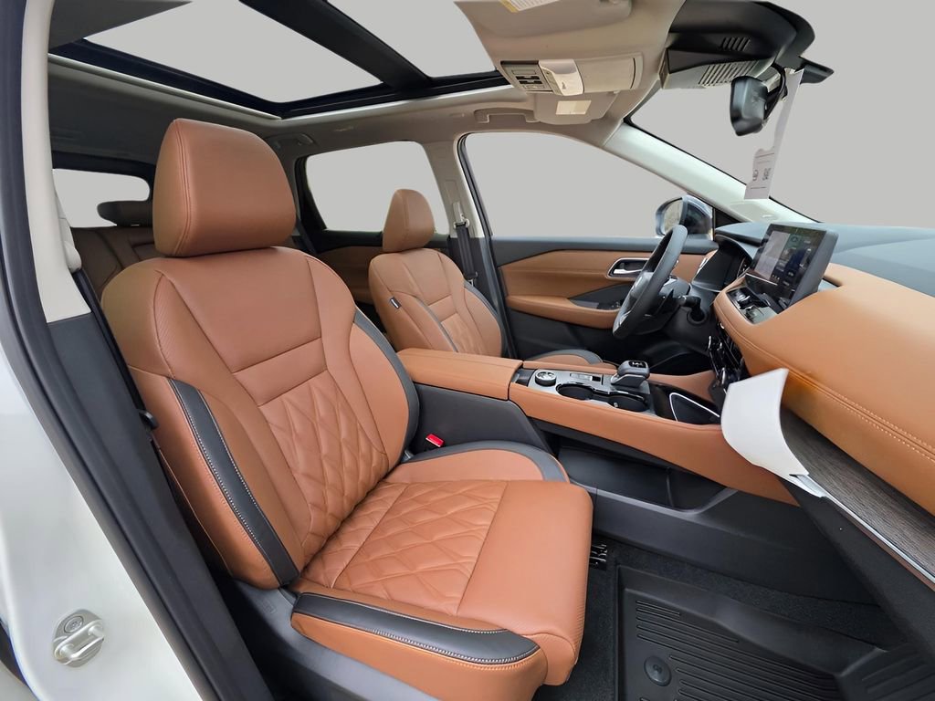 New 2026 Nissan Rogue Platinum w/ Platinum Premium Package image 14