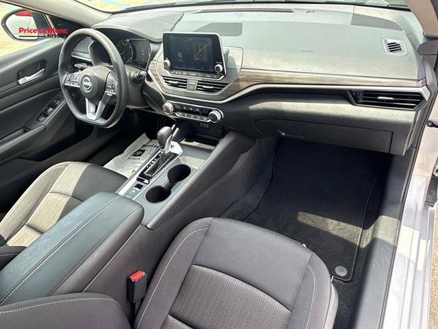 Certified 2025 Nissan Altima 2.5 SV AWD/4WD image 11