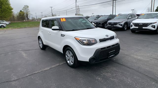 Used 2016 Kia Soul FWD image 7