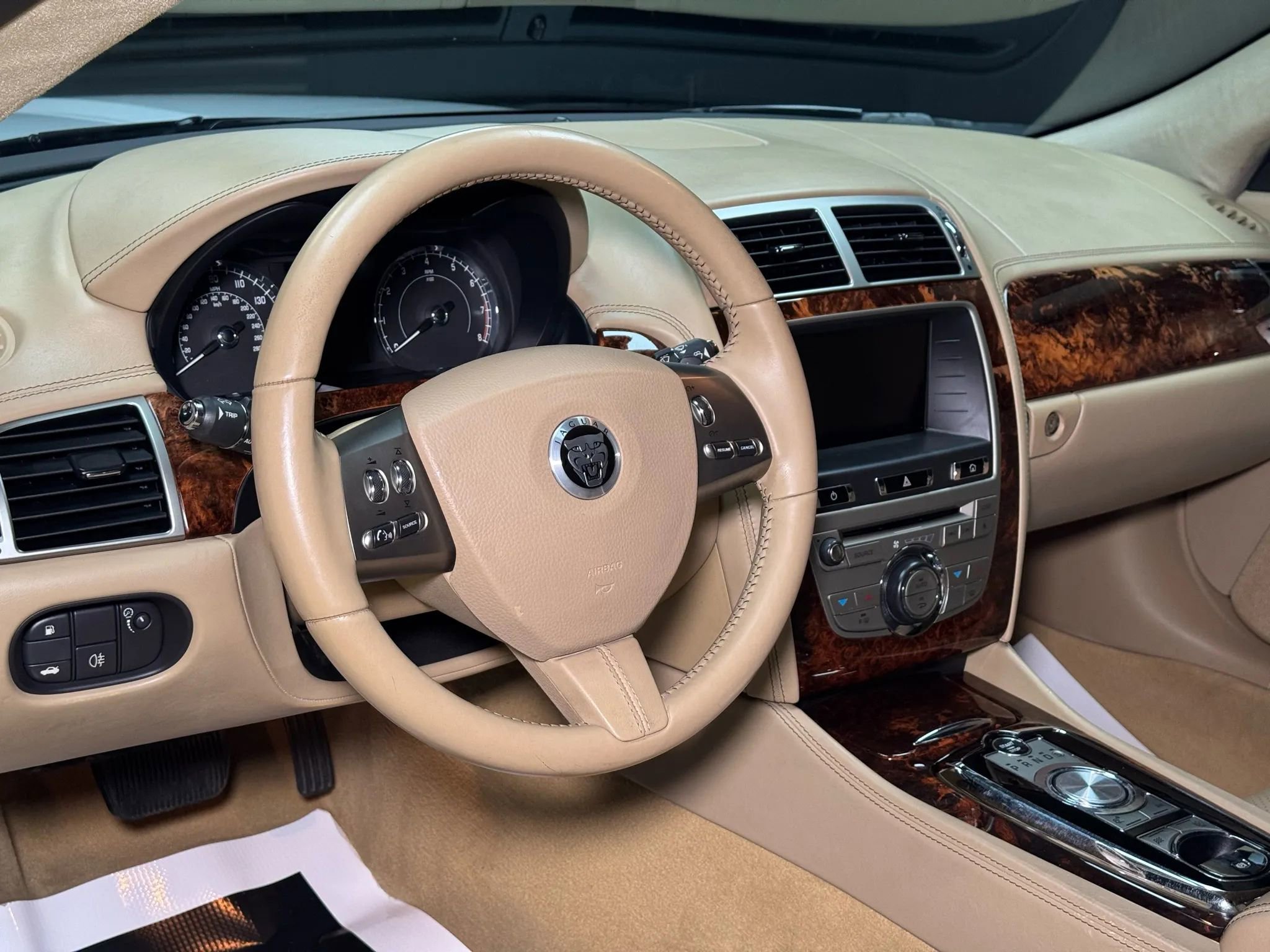 Used 2011 Jaguar XK Coupe image 44