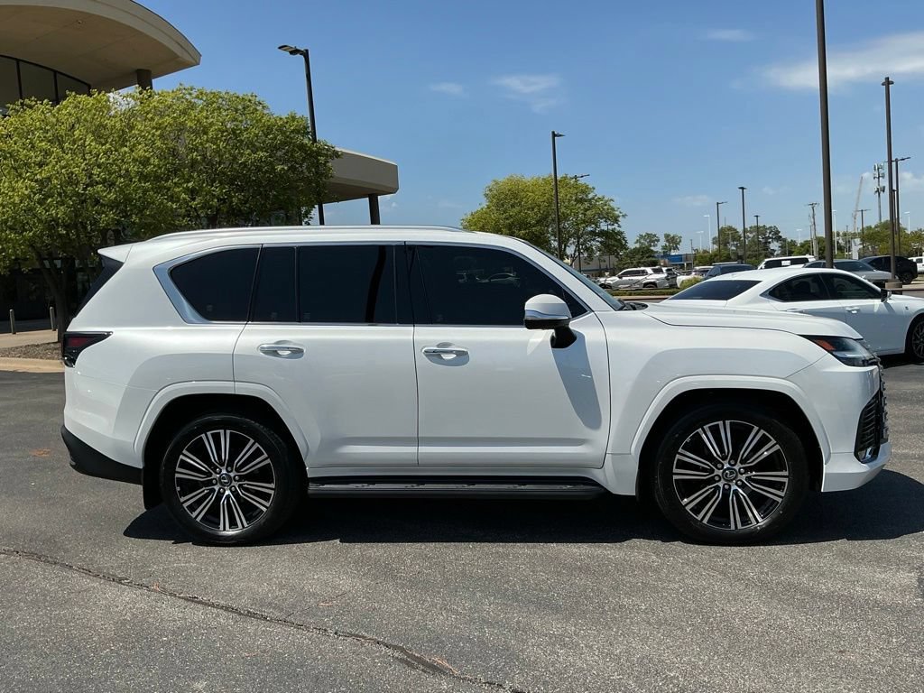 Certified 2026 Lexus LX 600 4WD w/ Accessory Package (2T) image 2
