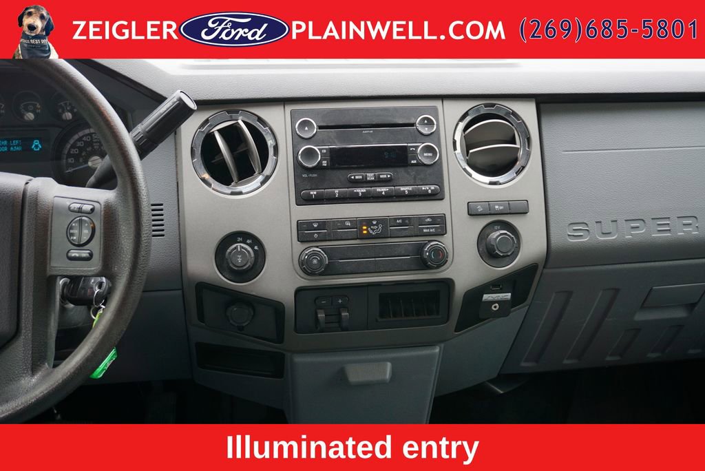 Used 2015 Ford F250 XLT w/ FX4 Off-Road Package AWD/4WD image 14