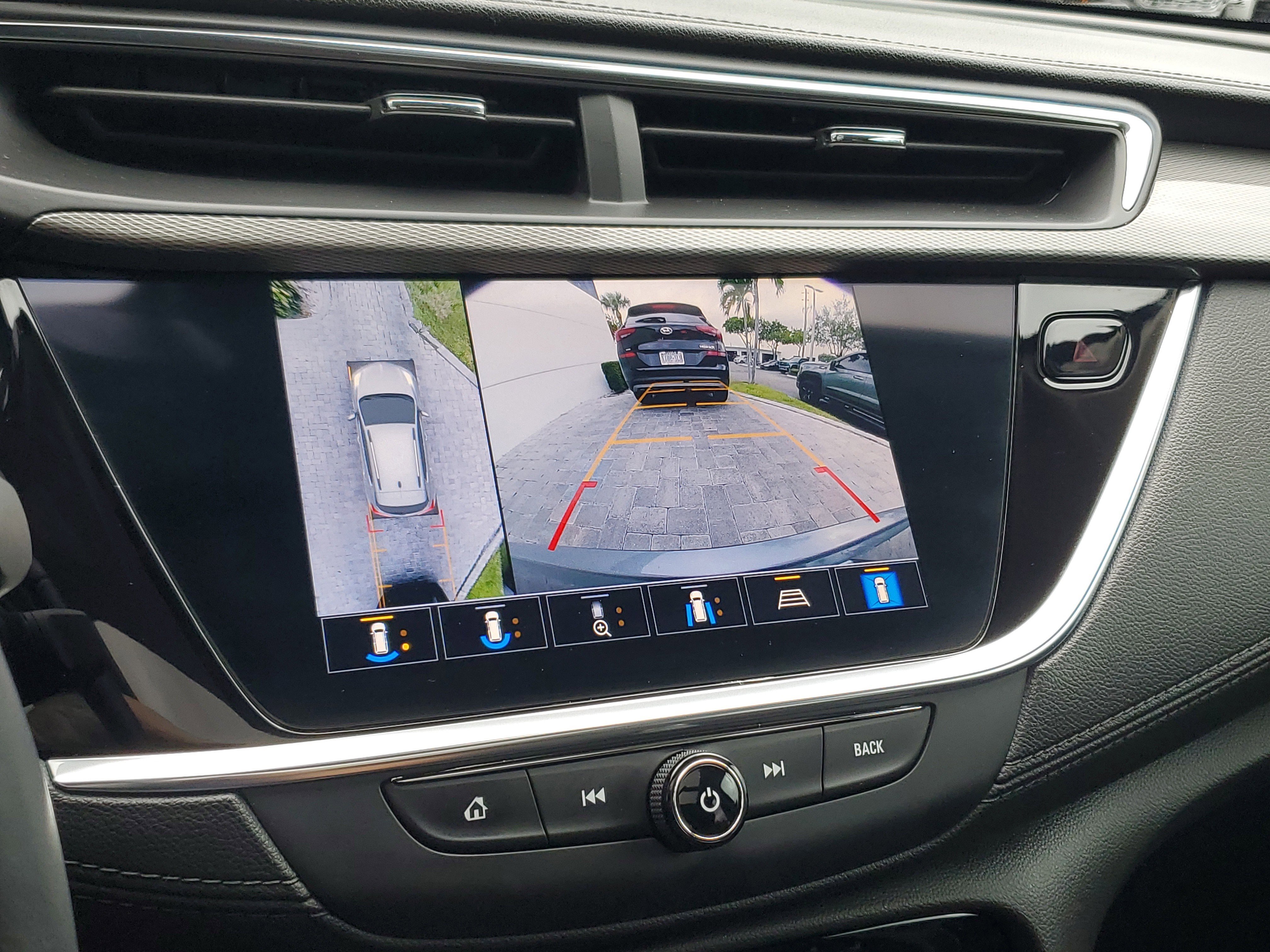 Used 2021 Buick Encore GX Essence w/ Advanced Technology Package image 30