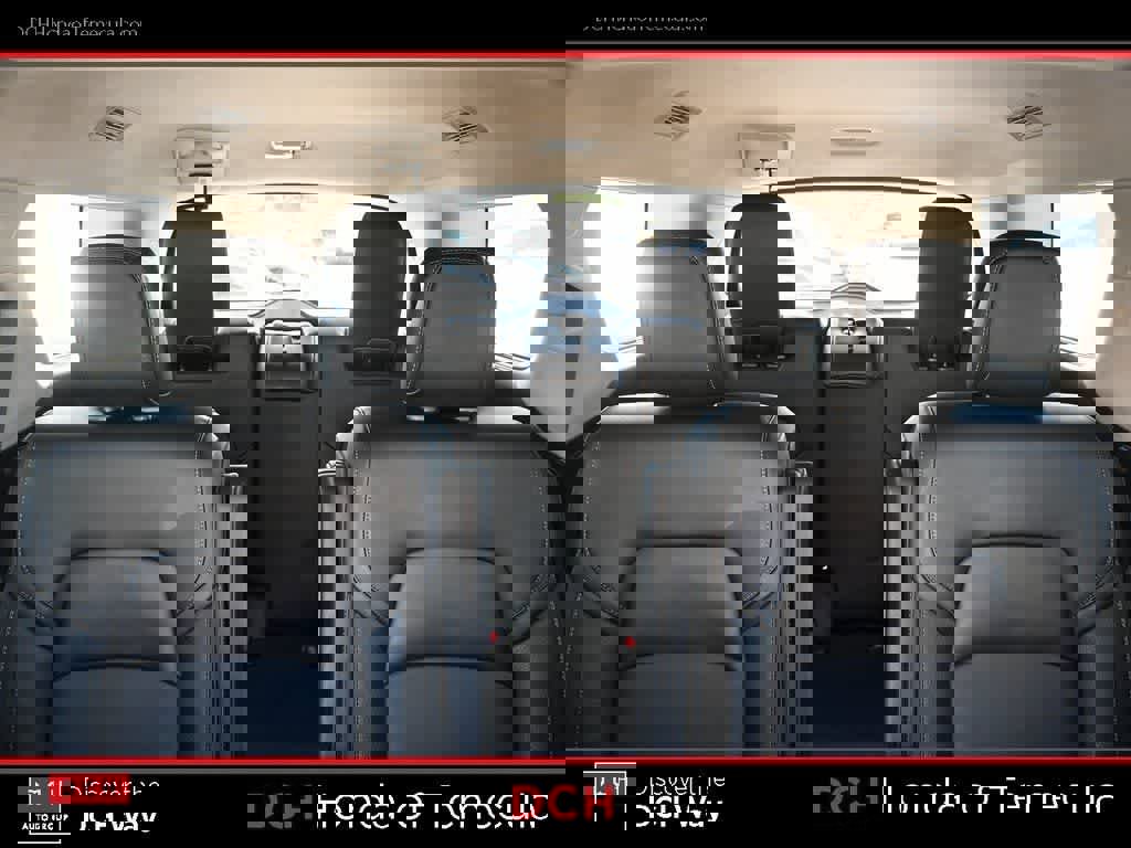 Used 2024 Nissan Pathfinder SL w/ SL Premium Package image 21