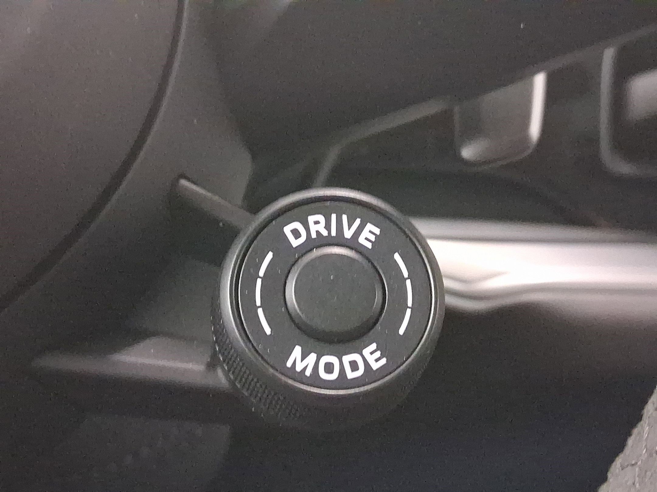 New 2025 Porsche Cayenne GTS image 20