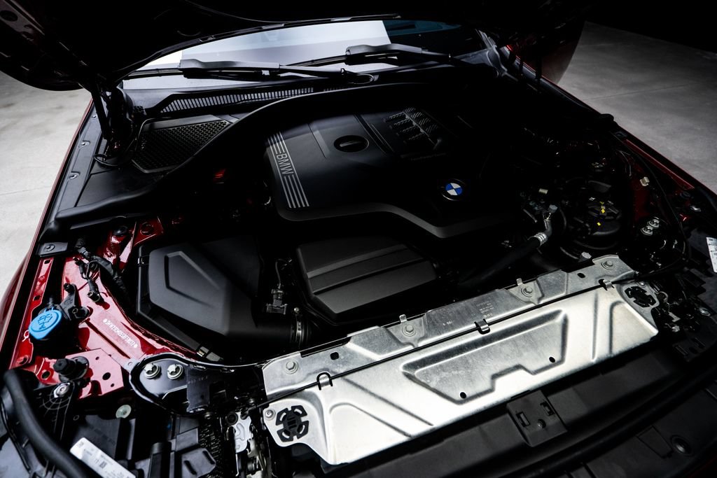 Used 2025 BMW 230i Coupe w/ M Sport Package RWD image 29