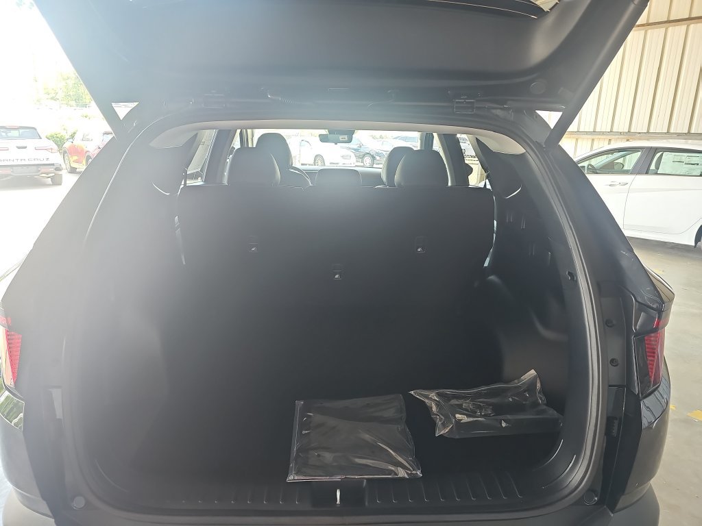 New 2026 Hyundai Tucson SEL Plus AWD/4WD image 12