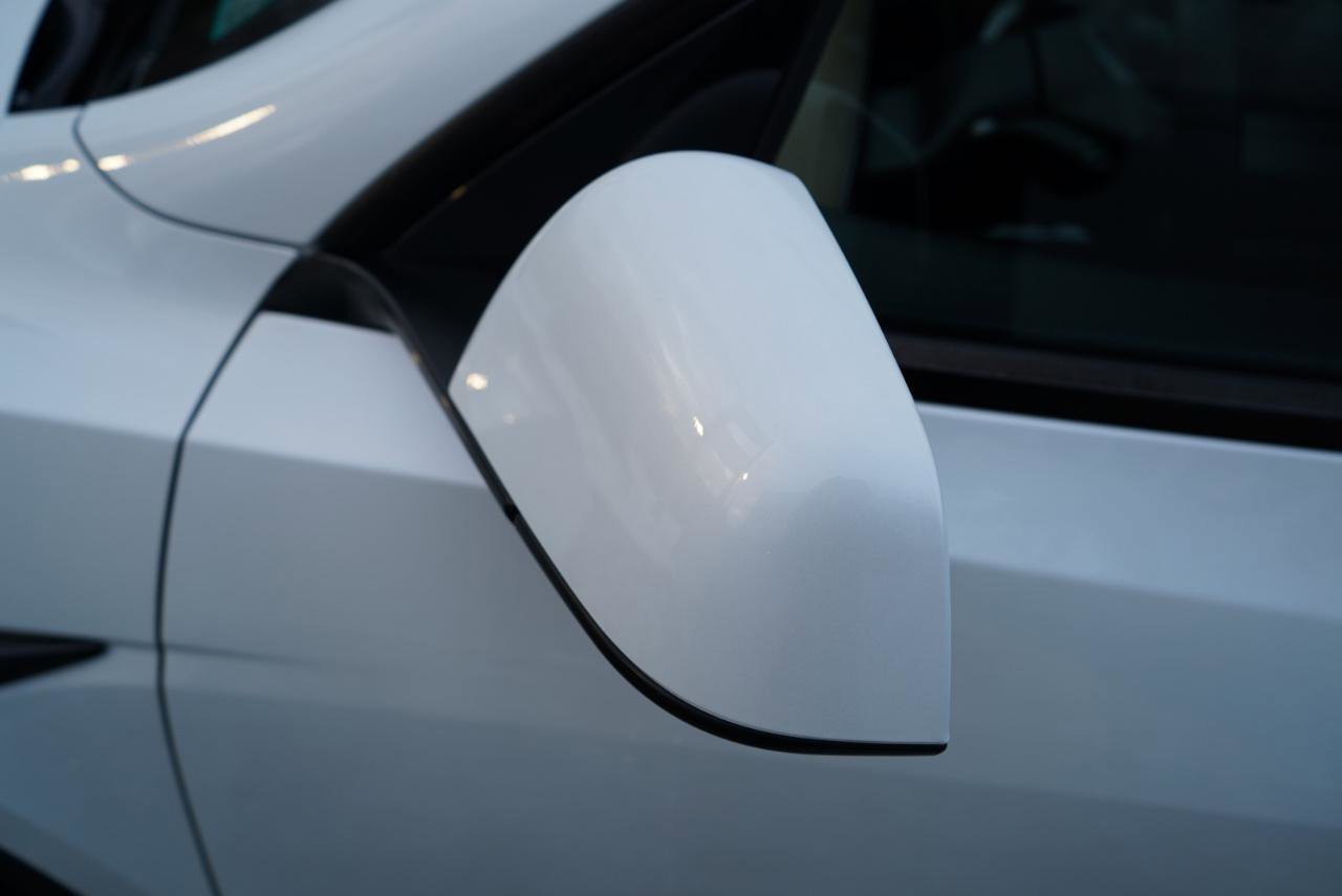 Used 2020 Tesla Model Y Performance image 23