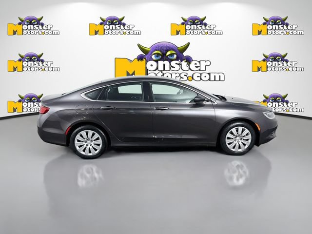 Used 2015 Chrysler 200 LX FWD image 4