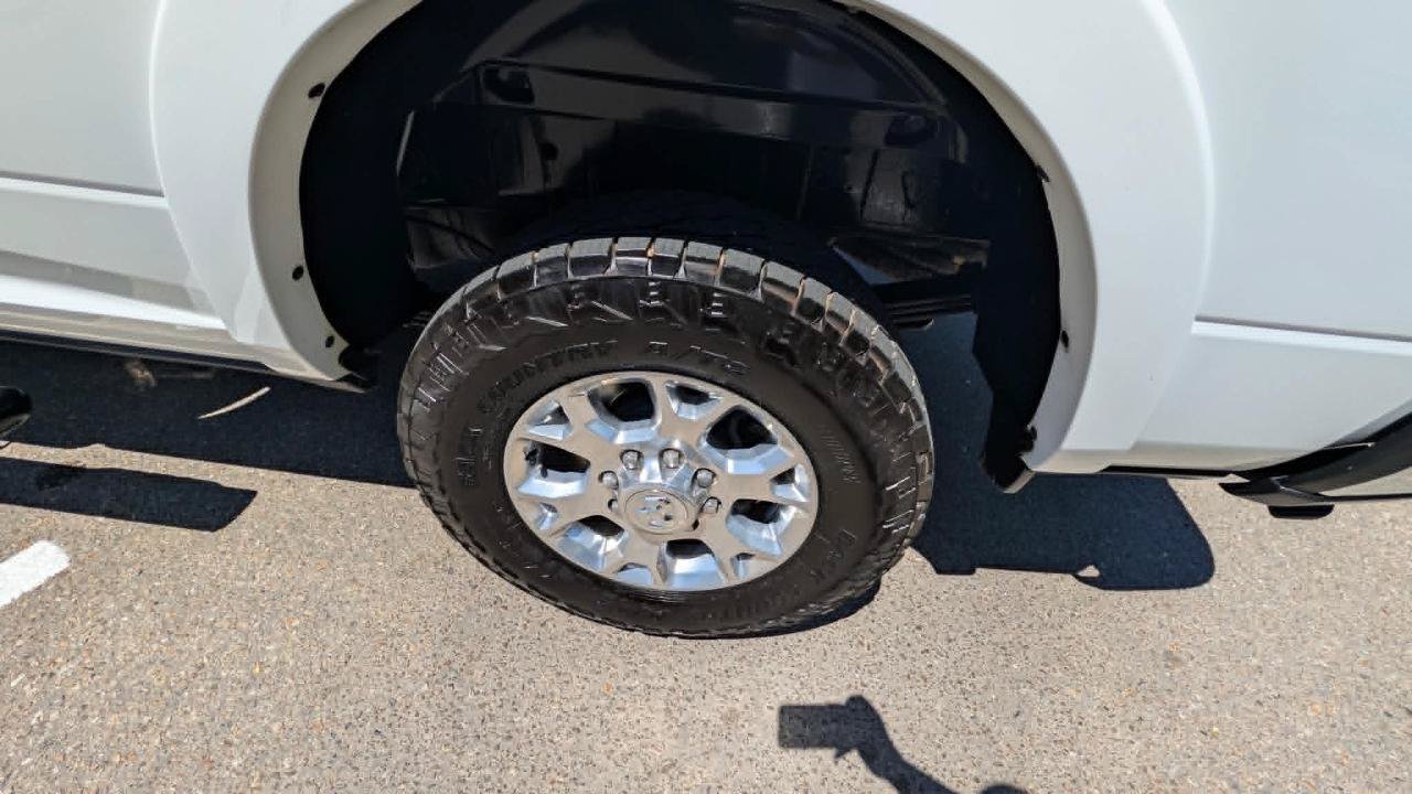 Used 2020 RAM 3500 Laramie AWD/4WD image 10