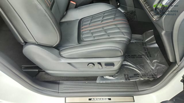 Used 2026 Nissan Armada PRO-4X w/ Captain's Chari Seat Package AWD/4WD image 22