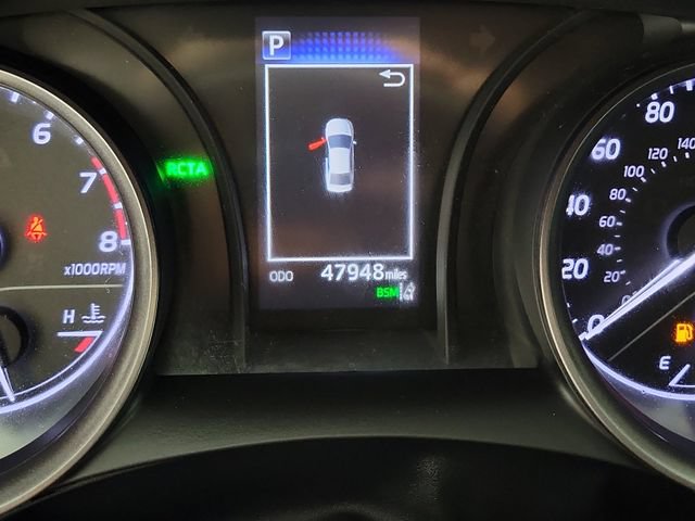 Used 2023 Toyota Camry SE w/ Convenience Package FWD image 2