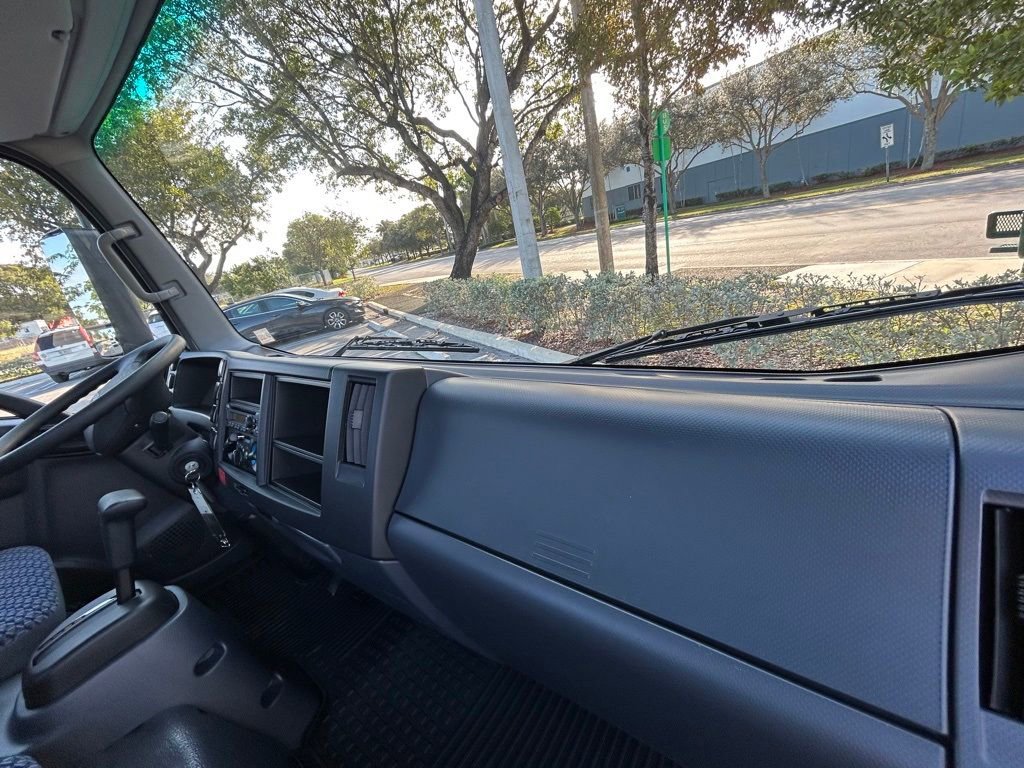 New 2024 Chevrolet Low Cab Forward image 22