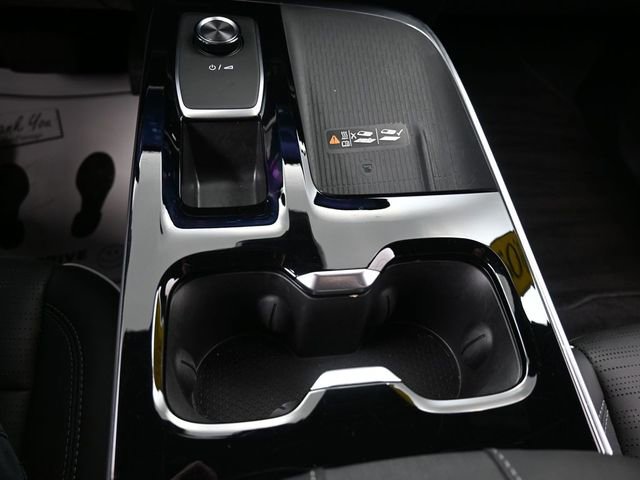 Used 2025 Buick Enclave Sport Touring FWD image 11