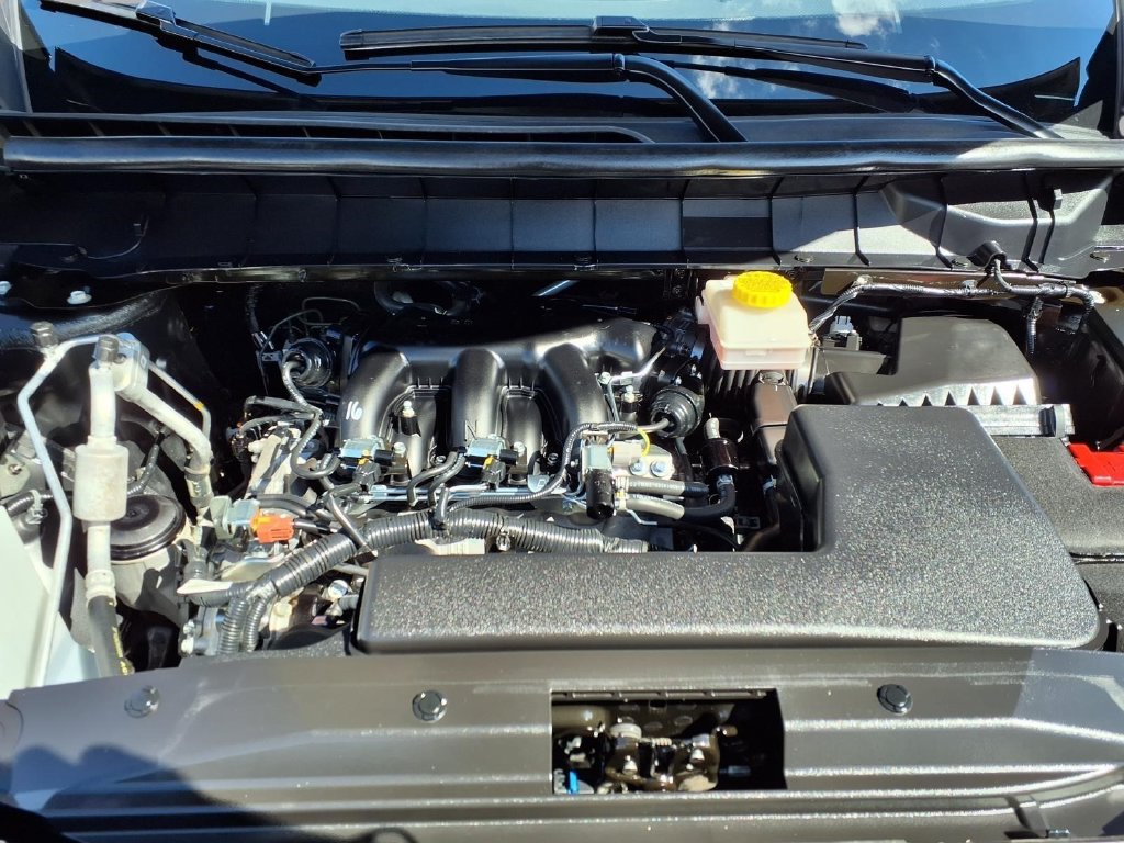 Used 2025 Nissan Pathfinder Rock Creek AWD/4WD image 3