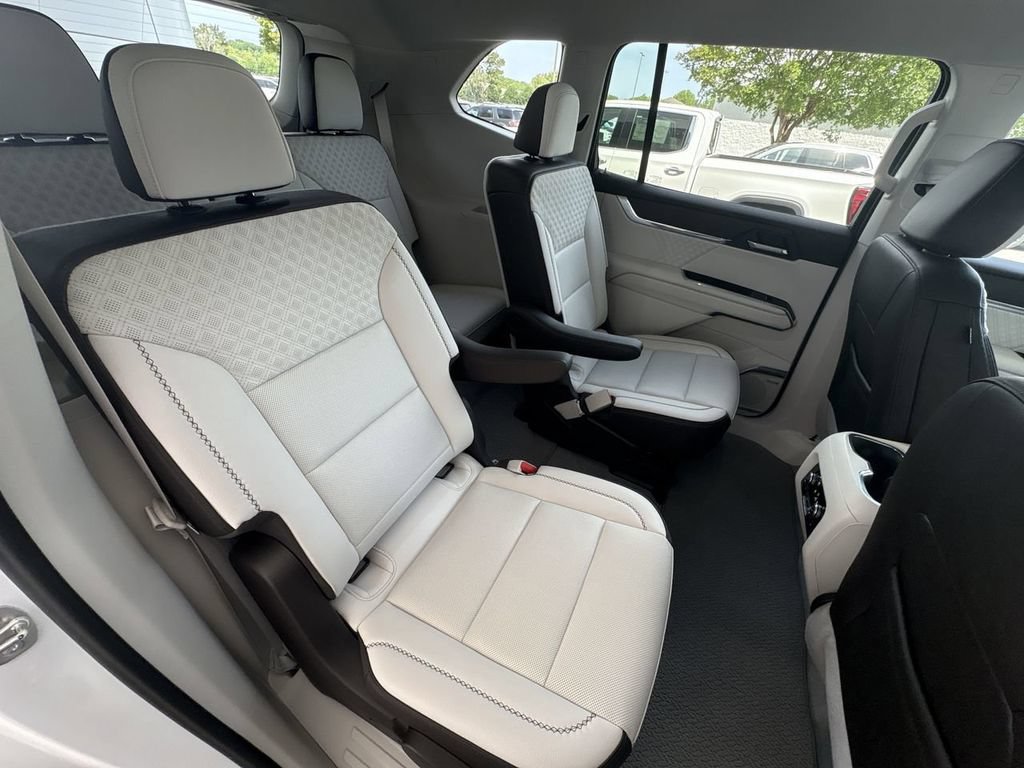 Certified 2024 GMC Acadia Denali AWD/4WD image 27