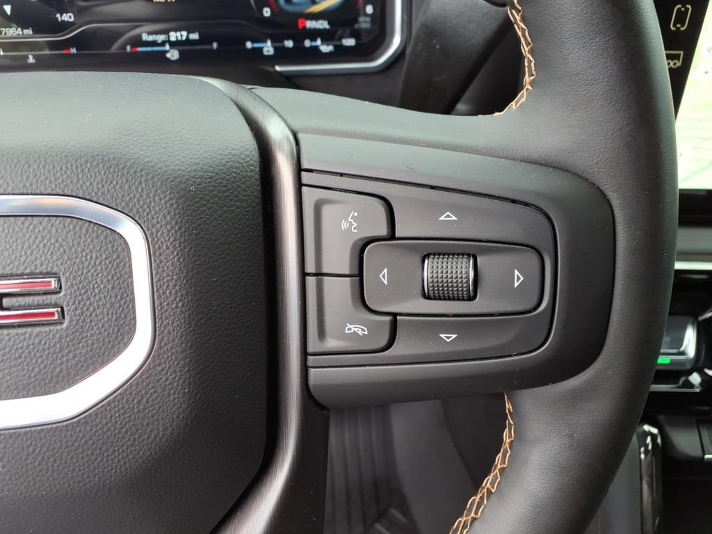 Used 2026 GMC Sierra 2500 AT4 w/ AT4 Premium Plus Package AWD/4WD image 34