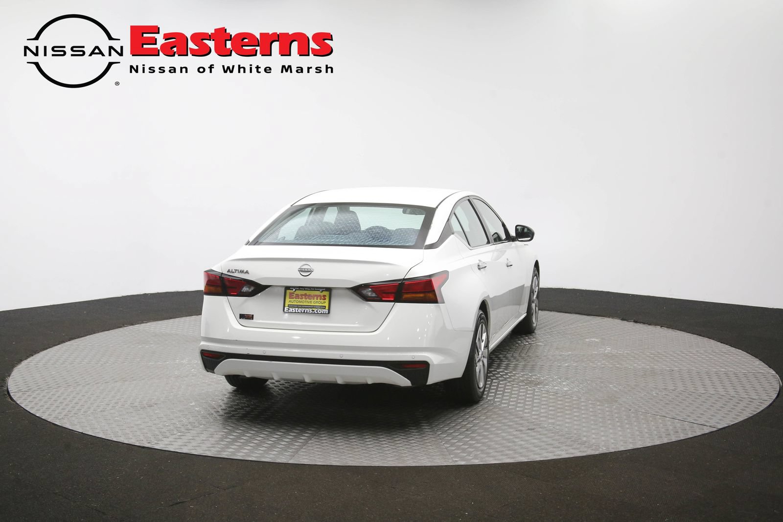 Used 2024 Nissan Altima 2.5 S FWD image 37