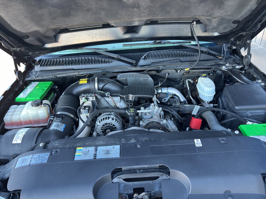 Used 2006 Chevrolet Silverado 2500 LT w/ Heavy-Duty Power Package image 32