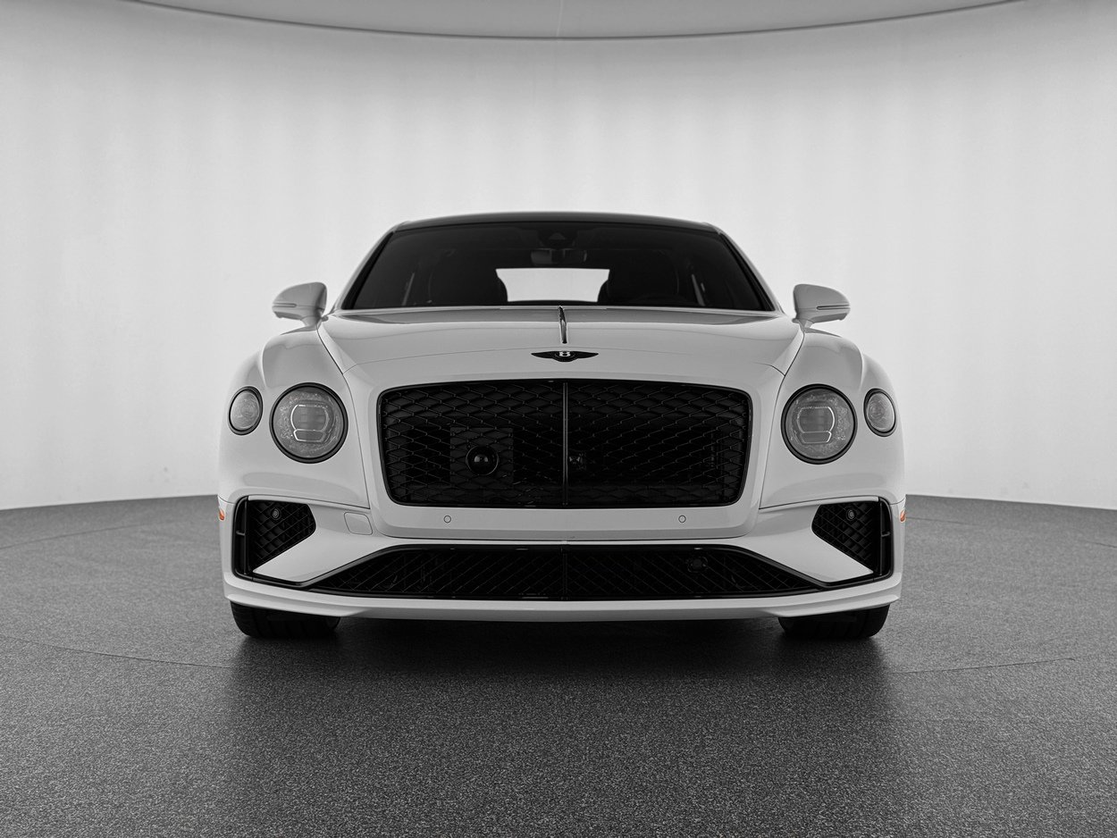 New 2026 Bentley Flying Spur Plug-In Hybrid image 9