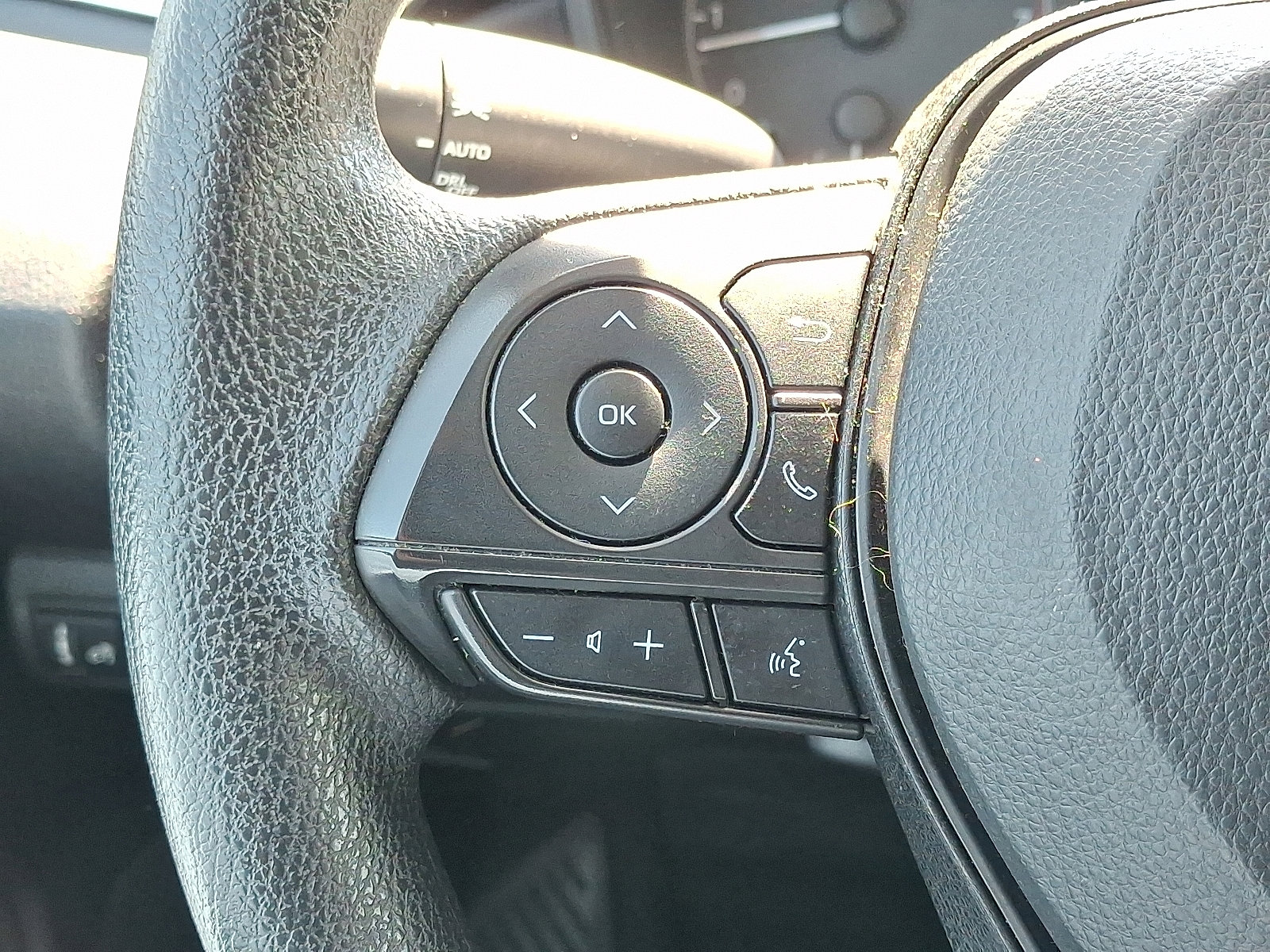 Used 2023 Toyota Corolla LE FWD image 22