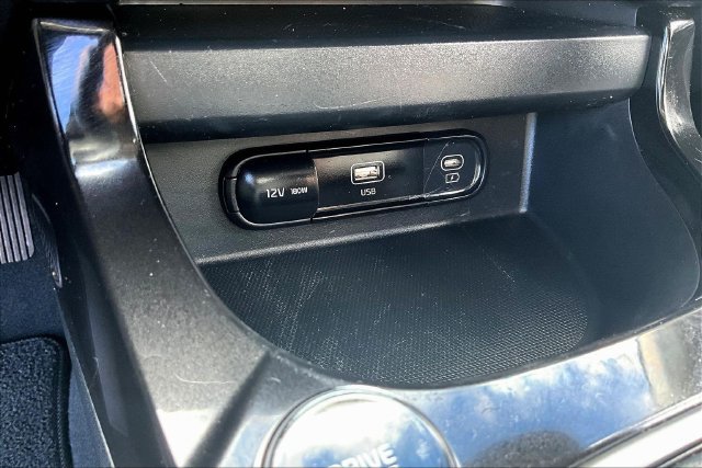 Certified 2024 Kia Seltos S FWD image 16