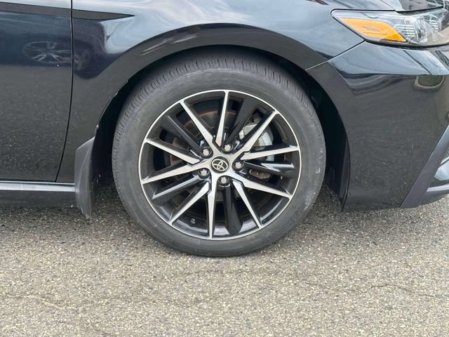 Used 2023 Toyota Camry SE AWD/4WD image 7
